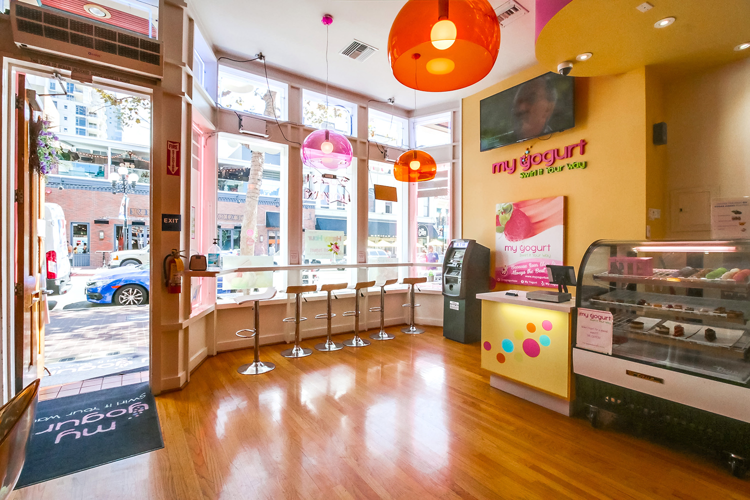 My Yogurt frozen yogurt shop interior design and branding