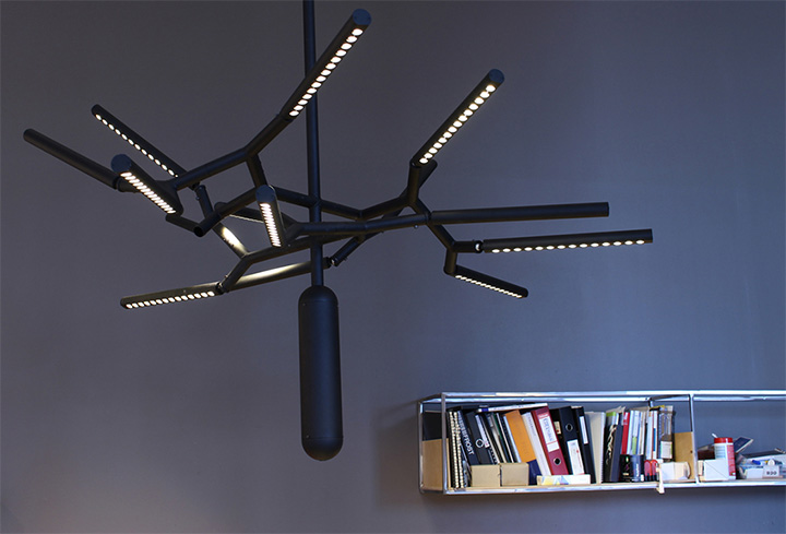Branch chandelier with flexible arms and controllable light angles