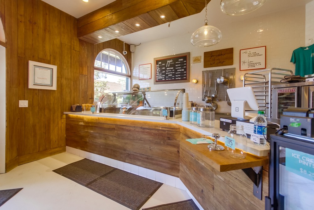 Jojos Creamery Ice-Cream Shop Interior Design
