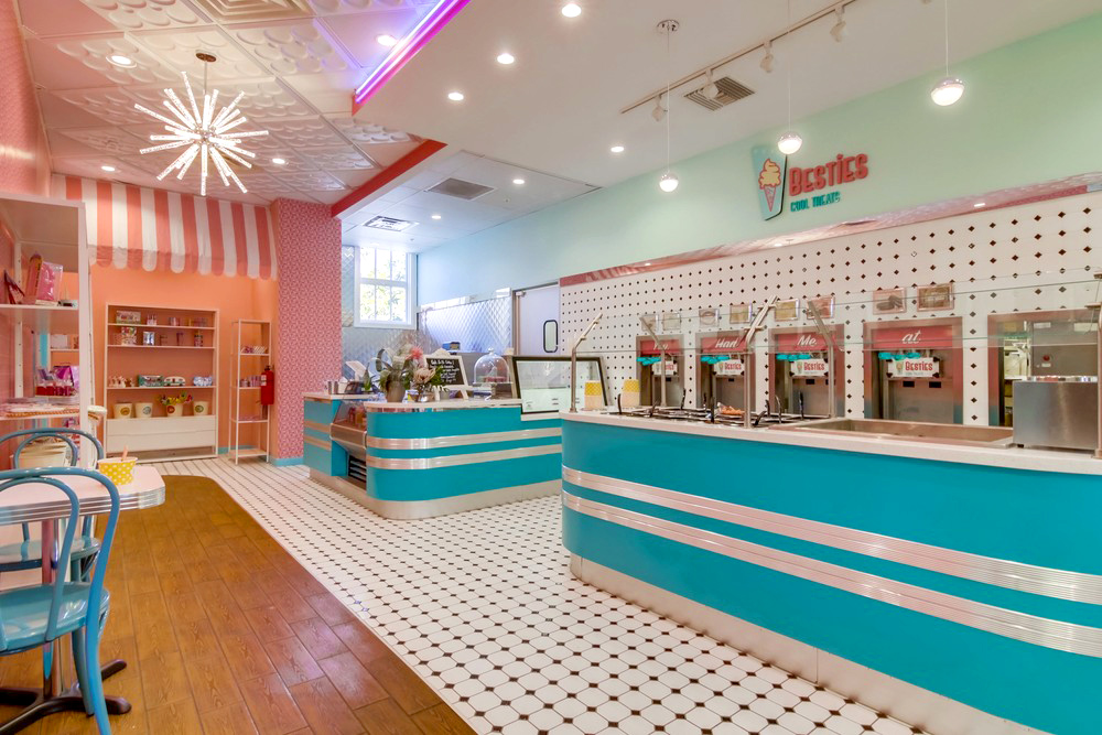 Small size ice cream shop interior 3D design ideas