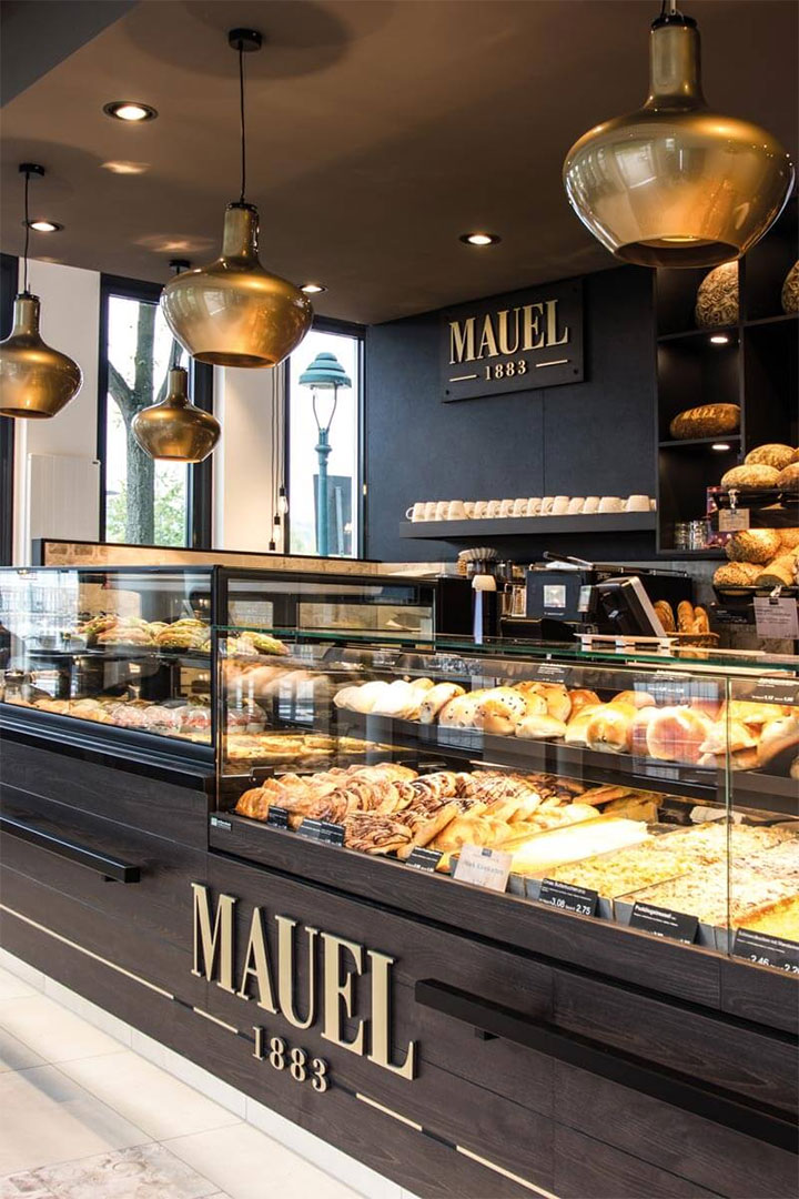 Black And Gold Patisserie Shop Interior Design 