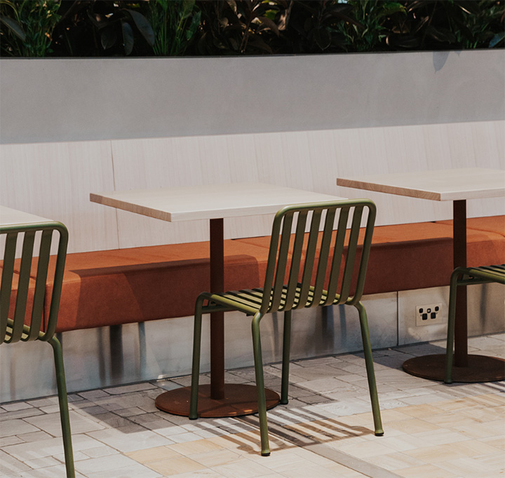 7 Gorgeous Wall Bench Ideas for Restaurants or Cafes