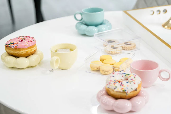 Pastel-colored set of mugs.