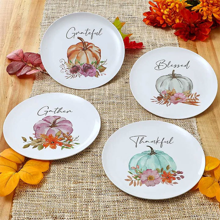 Appetizer plates for autumn.